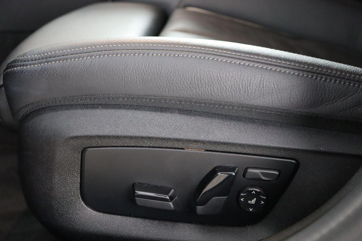 Used BMW 5 Series 2022 for sale - 78020369: Photo 22