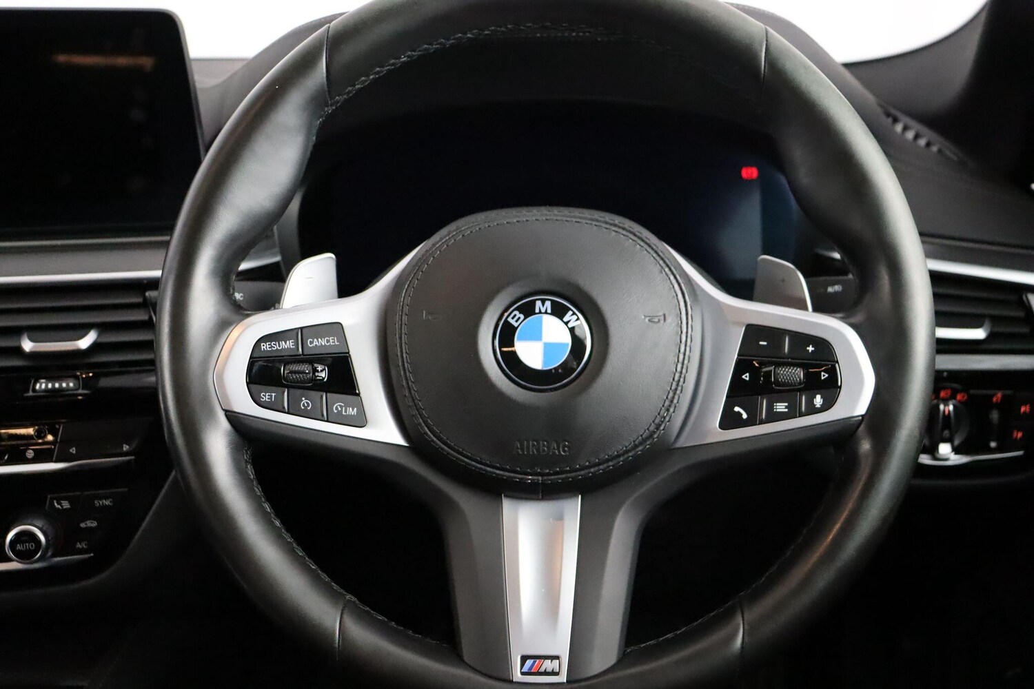 Used BMW 5 Series 2022 for sale - 78020369: Photo 9