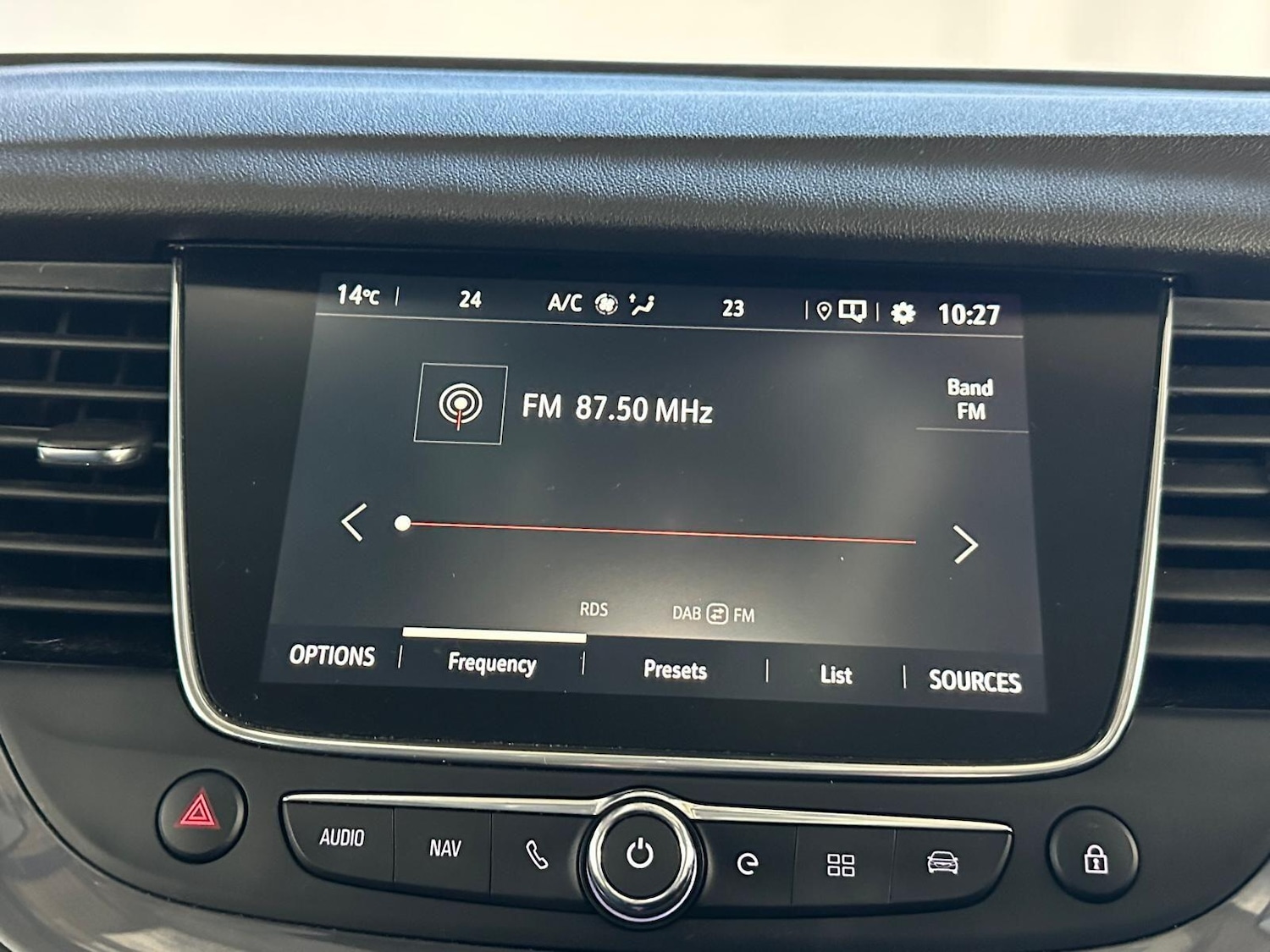 Used Vauxhall Grandland X 2022 for sale - 76109617: Photo 40