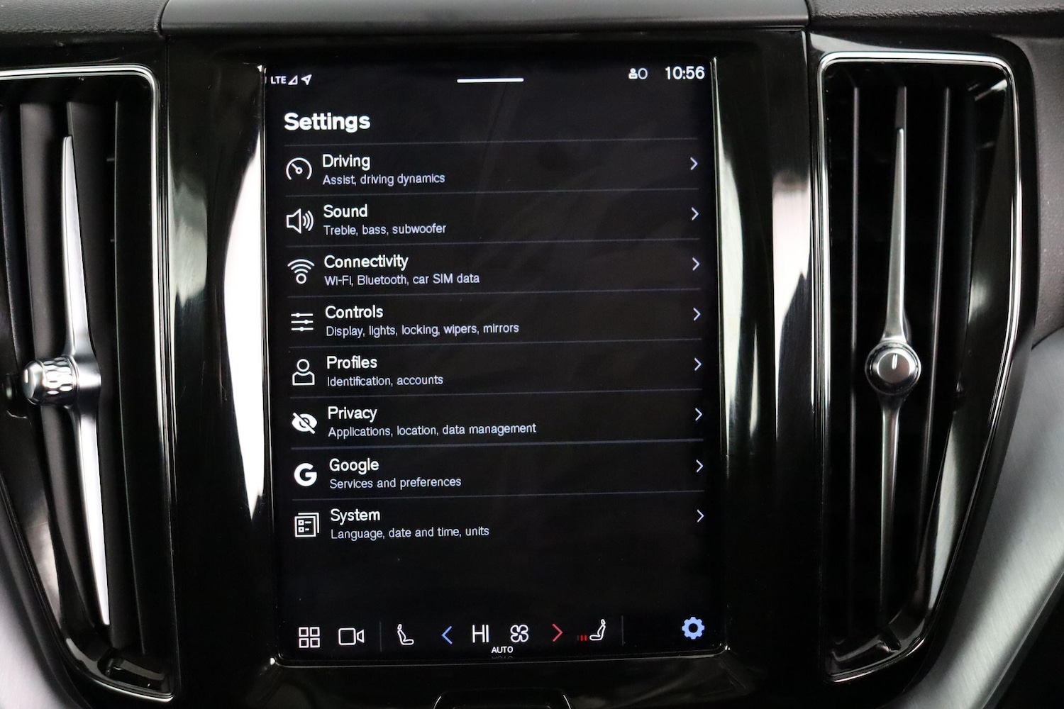 Used Volvo XC60 2021 for sale - 77029595: Photo 41