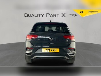Used Volkswagen T-Roc 2021 for sale - 75333589: Photo