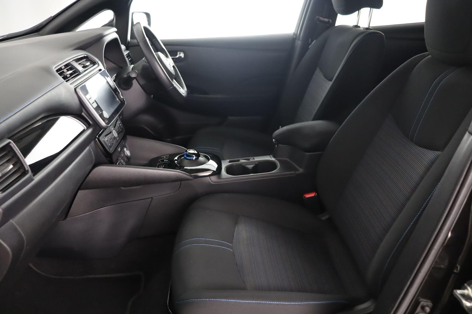 Used Nissan Leaf 2022 for sale - 77657792: Photo 15