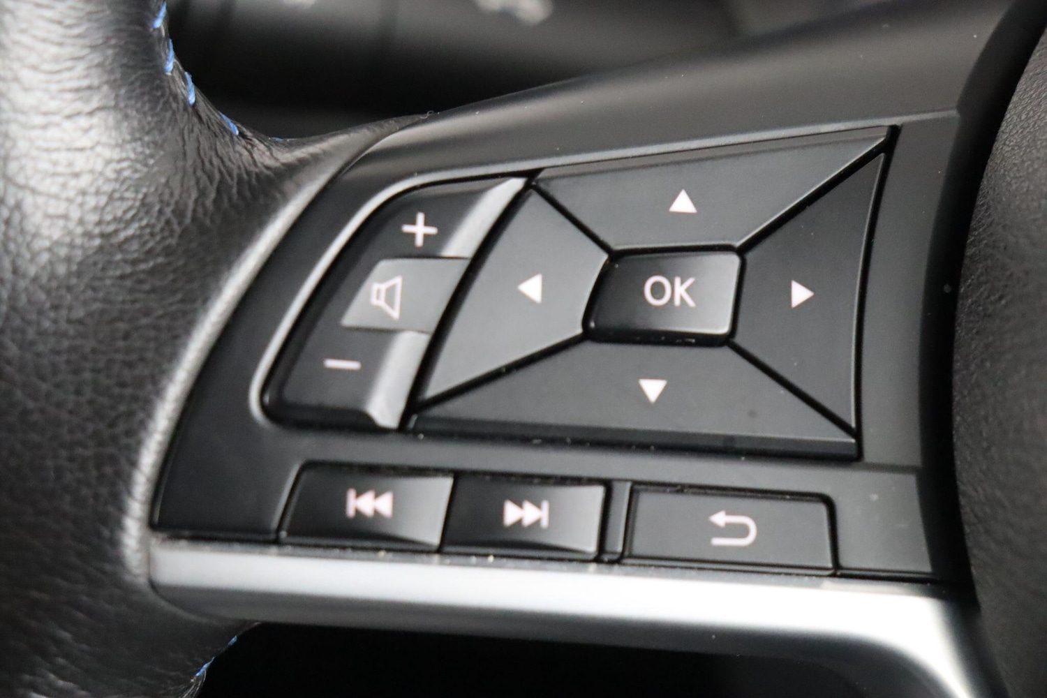 Used Nissan Leaf 2022 for sale - 77657792: Photo 23