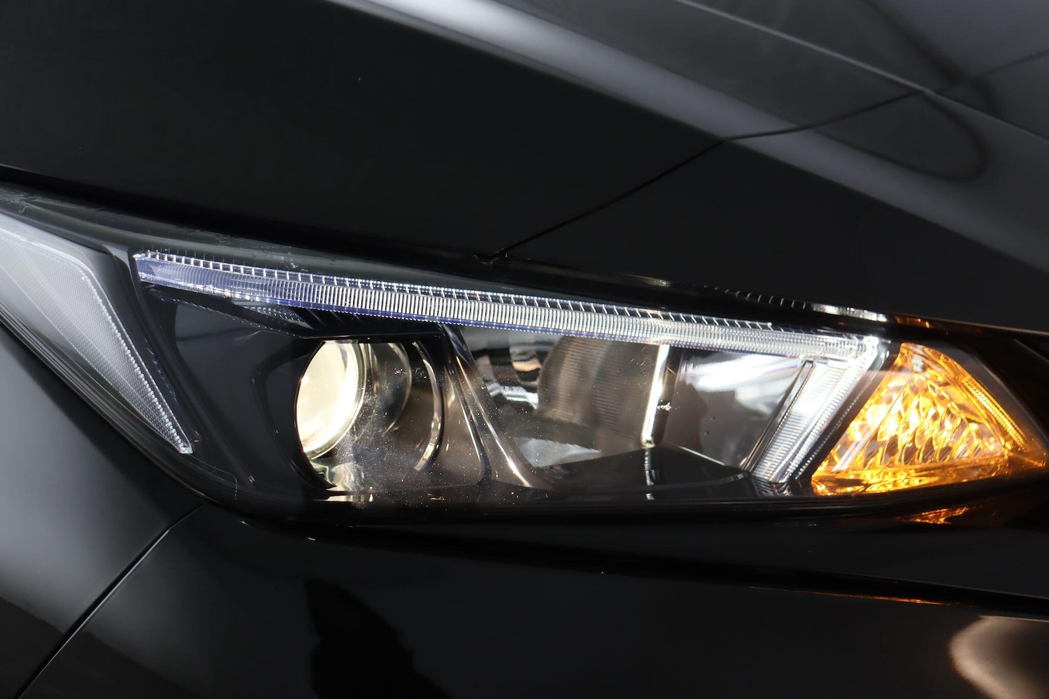 Used Nissan Leaf 2022 for sale - 77657792: Photo 32