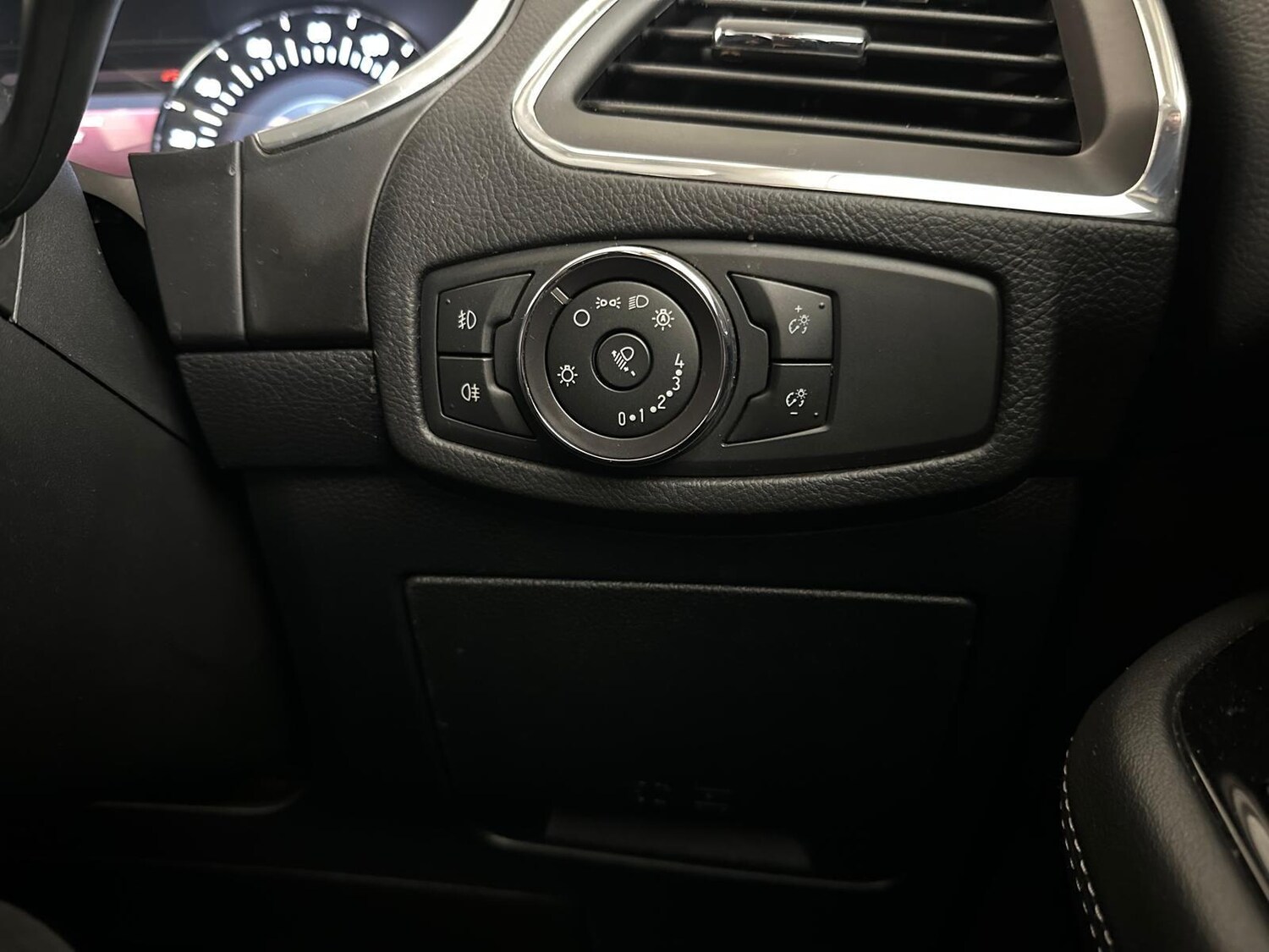 Used Ford Galaxy 2020 for sale - 77892962: Photo 37