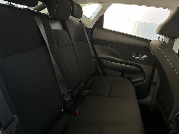 Used Hyundai KONA 2023 for sale - 74787552: Photo 18