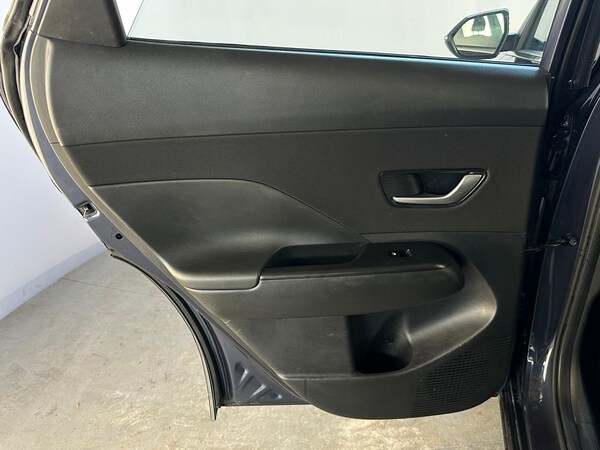 Used Hyundai KONA 2023 for sale - 74787552: Photo 31