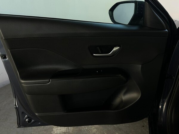 Used Hyundai KONA 2023 for sale - 74787552: Photo 33