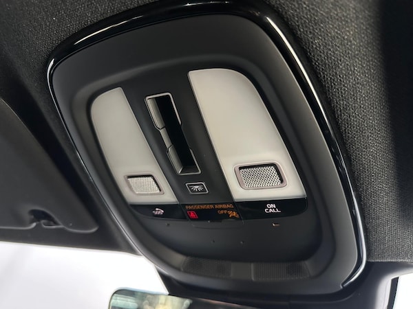 Used Volvo XC40 2021 for sale - 75280621: Photo 28