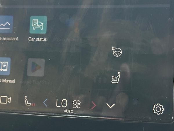 Used Volvo XC40 2021 for sale - 75280621: Photo 37