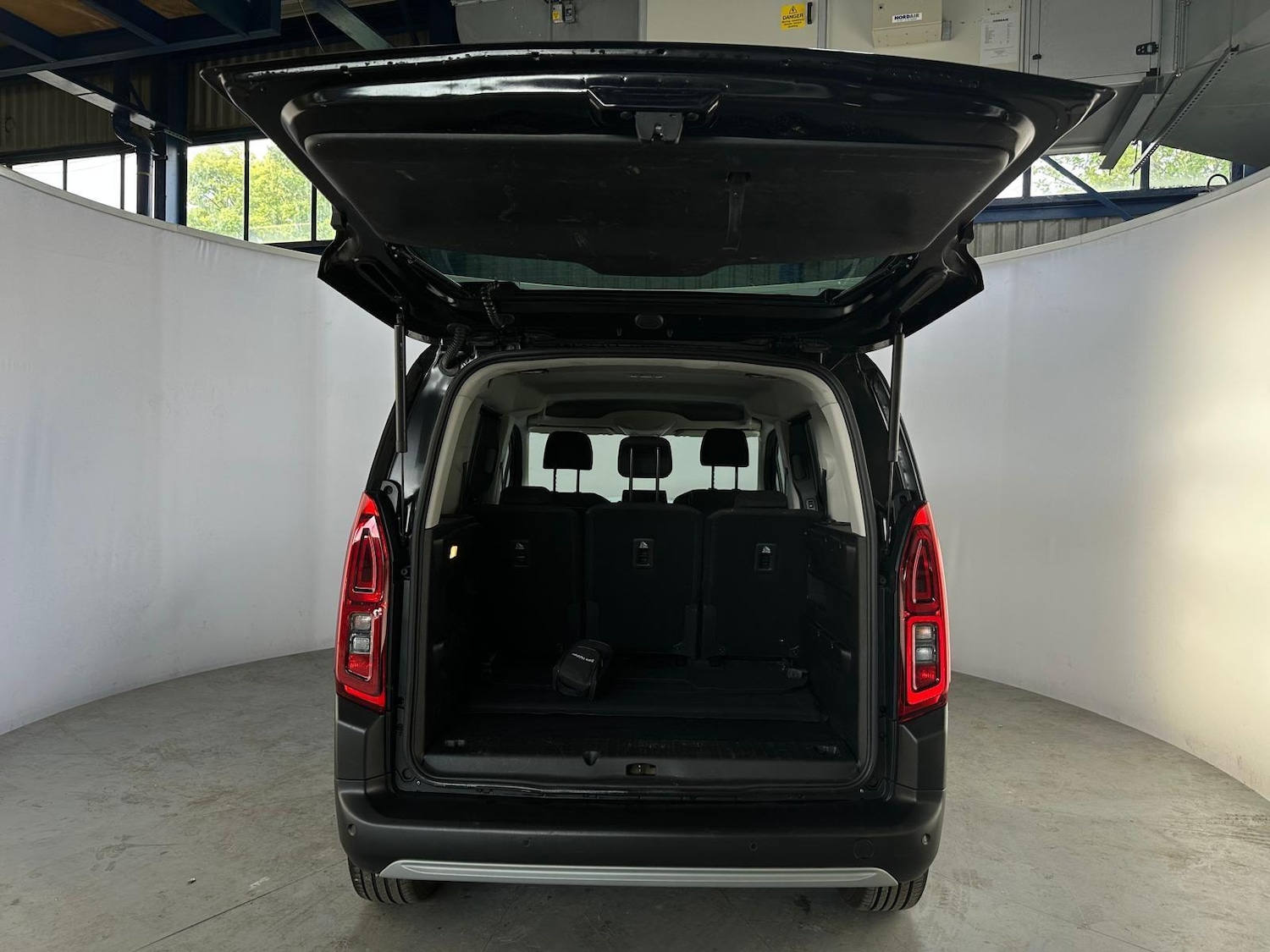 Vehicle 31