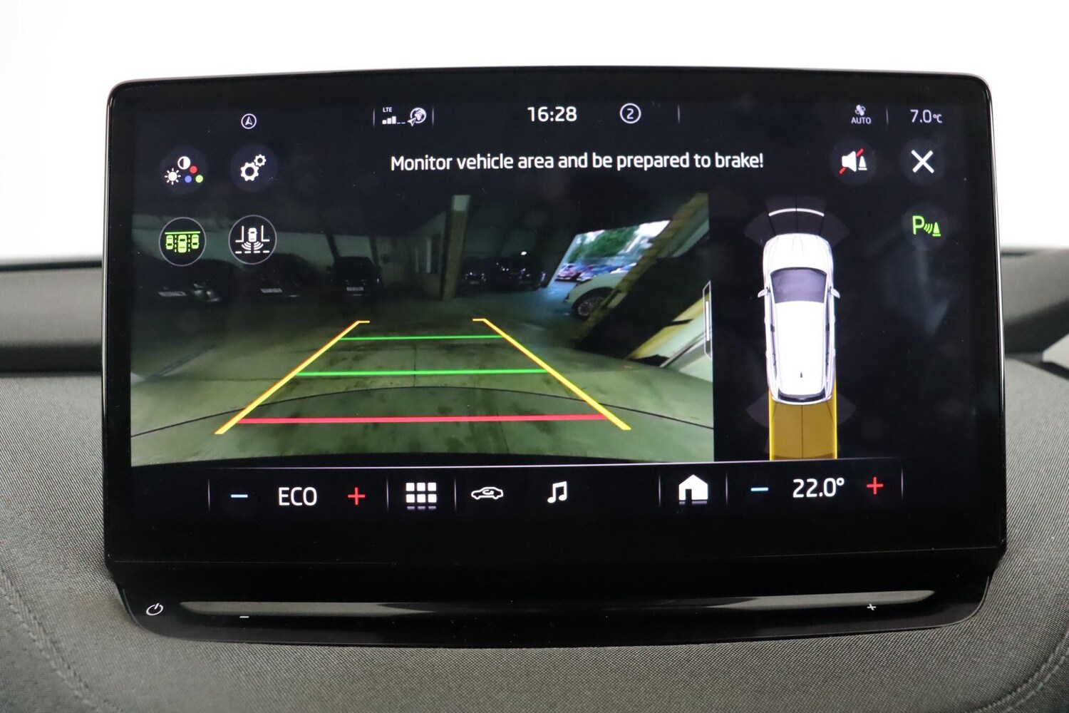 Used Skoda Enyaq 2023 for sale - 77574290: Photo 40