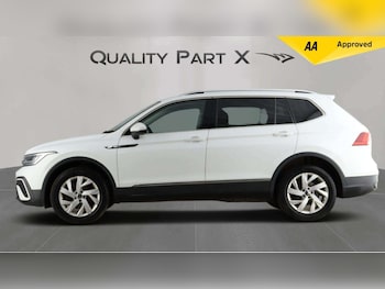 Used Volkswagen Tiguan Allspace 2023 for sale - 78263738: Photo