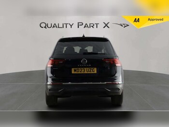 Used Volkswagen Tiguan Allspace 2023 for sale - 78263776: Photo