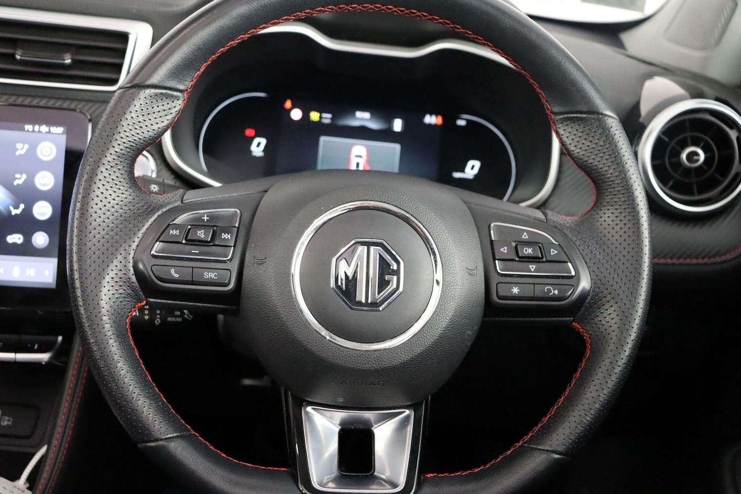 Used MG MG ZS 2022 for sale - 77120122: Photo 9