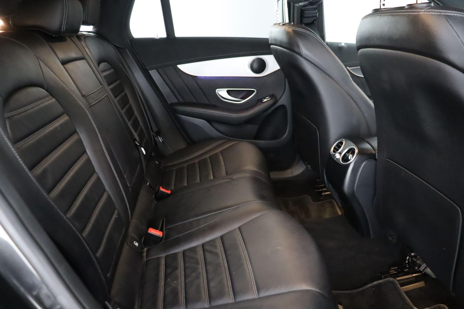 Used Mercedes-Benz EQC 2020 for sale - 77839179: Photo 12