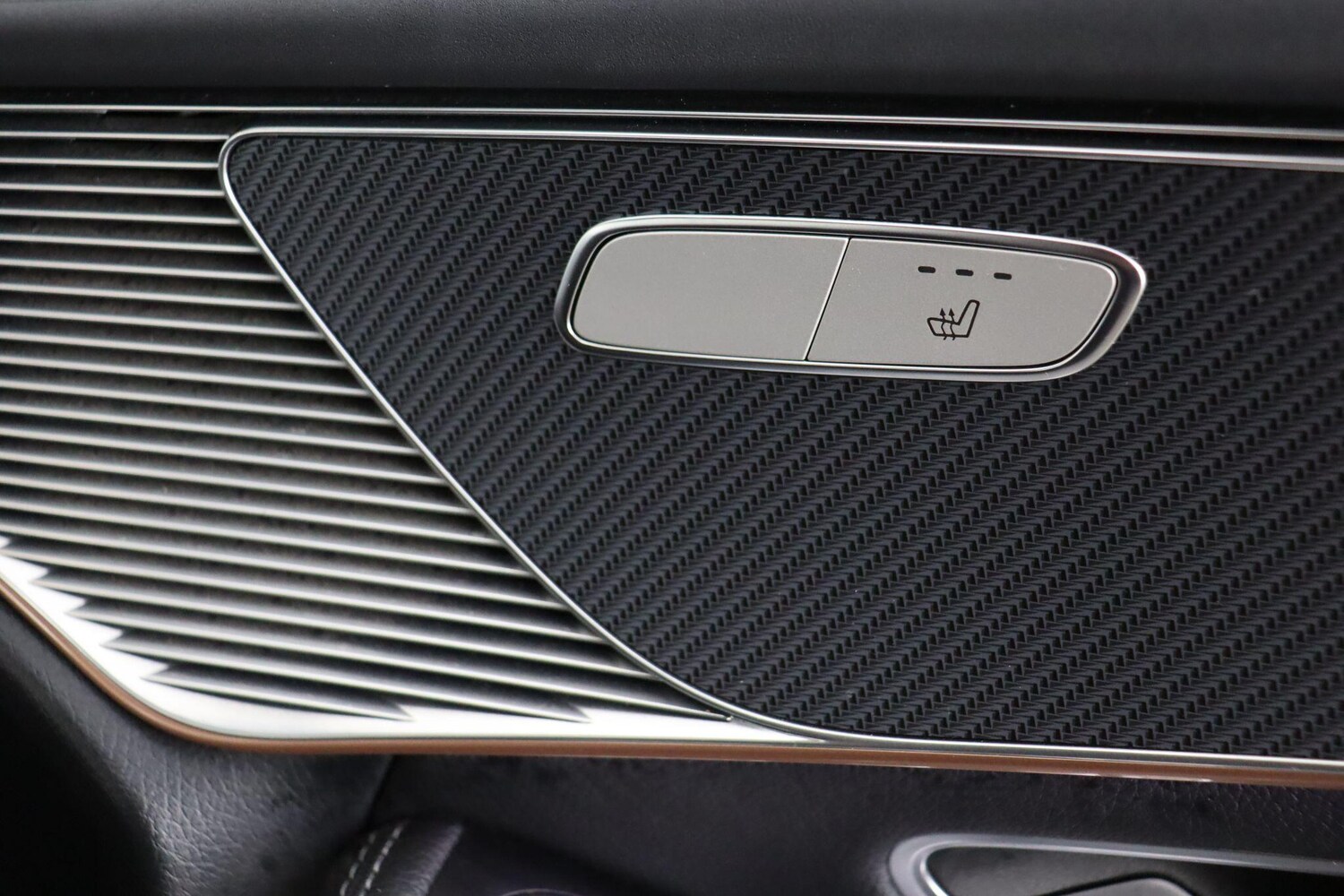 Used Mercedes-Benz EQC 2020 for sale - 77839179: Photo 20