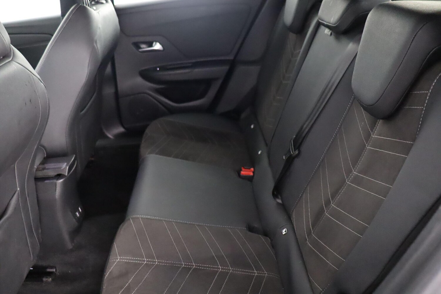 Used Vauxhall Mokka Electric for sale - 78214535: Photo 14