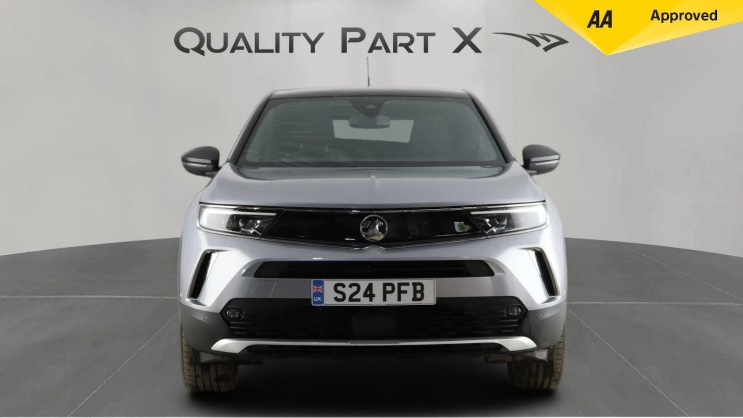 Used Vauxhall Mokka Electric for sale - 78214535: Photo 2