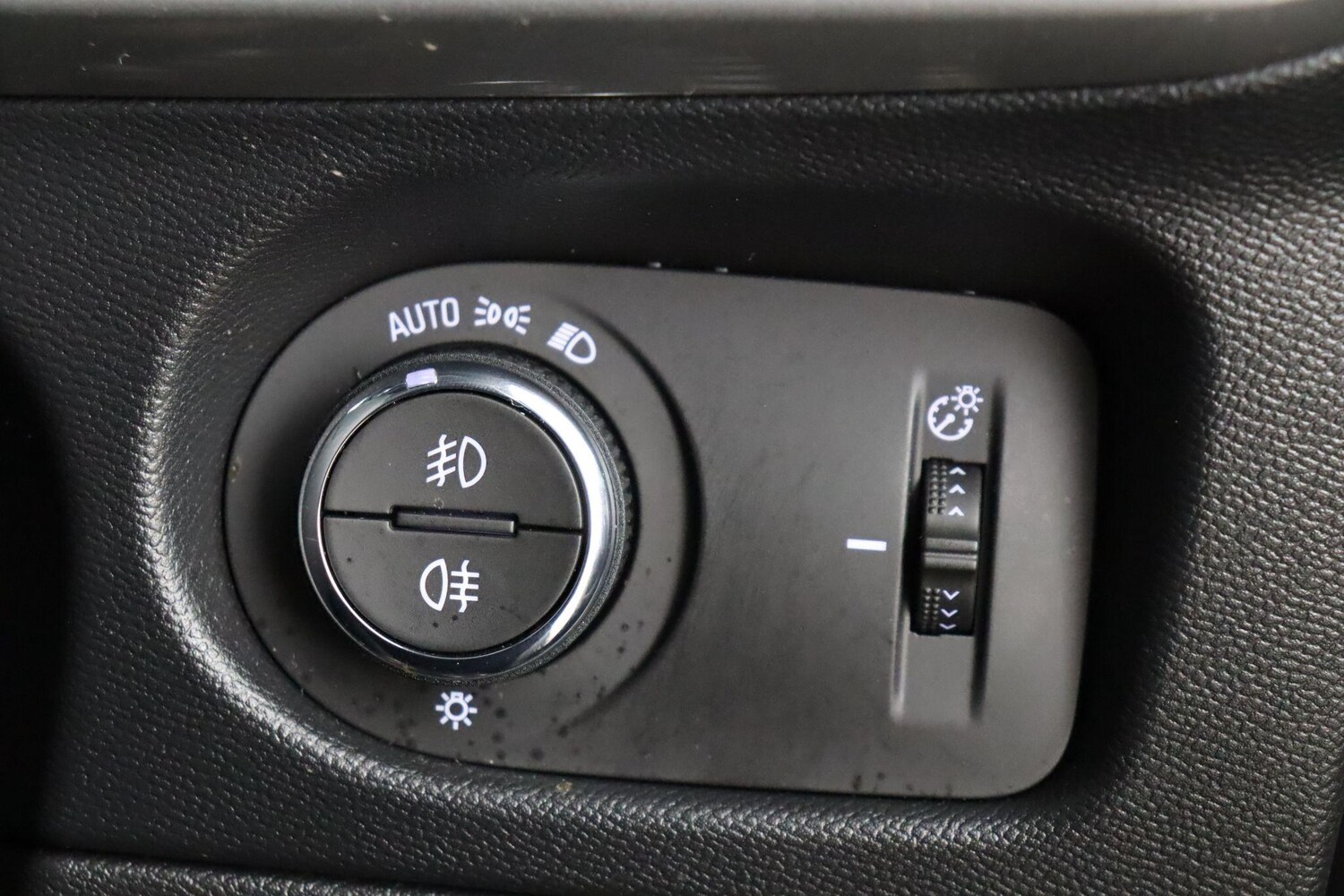 Used Vauxhall Mokka Electric for sale - 78214535: Photo 20