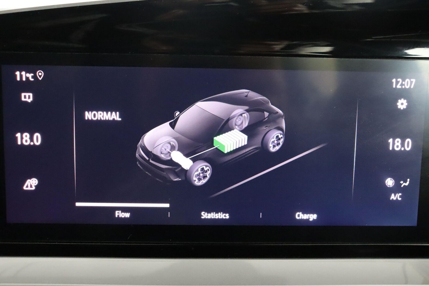 Used Vauxhall Mokka Electric for sale - 78214535: Photo 38