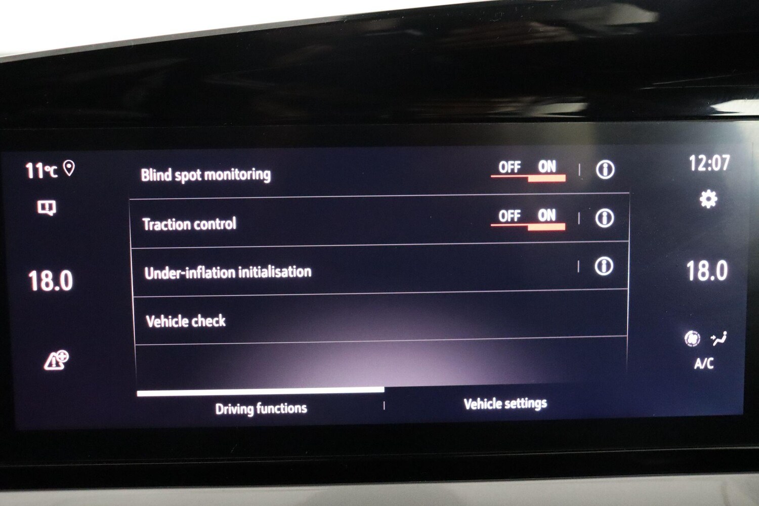 Used Vauxhall Mokka Electric for sale - 78214535: Photo 40