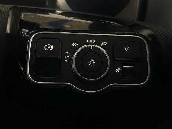 Used Mercedes-Benz CLA 2022 for sale - 75768558: Photo 26
