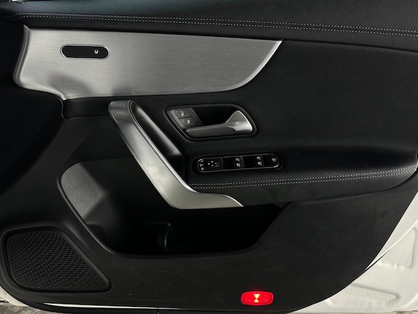 Used Mercedes-Benz CLA 2022 for sale - 75768558: Photo 34