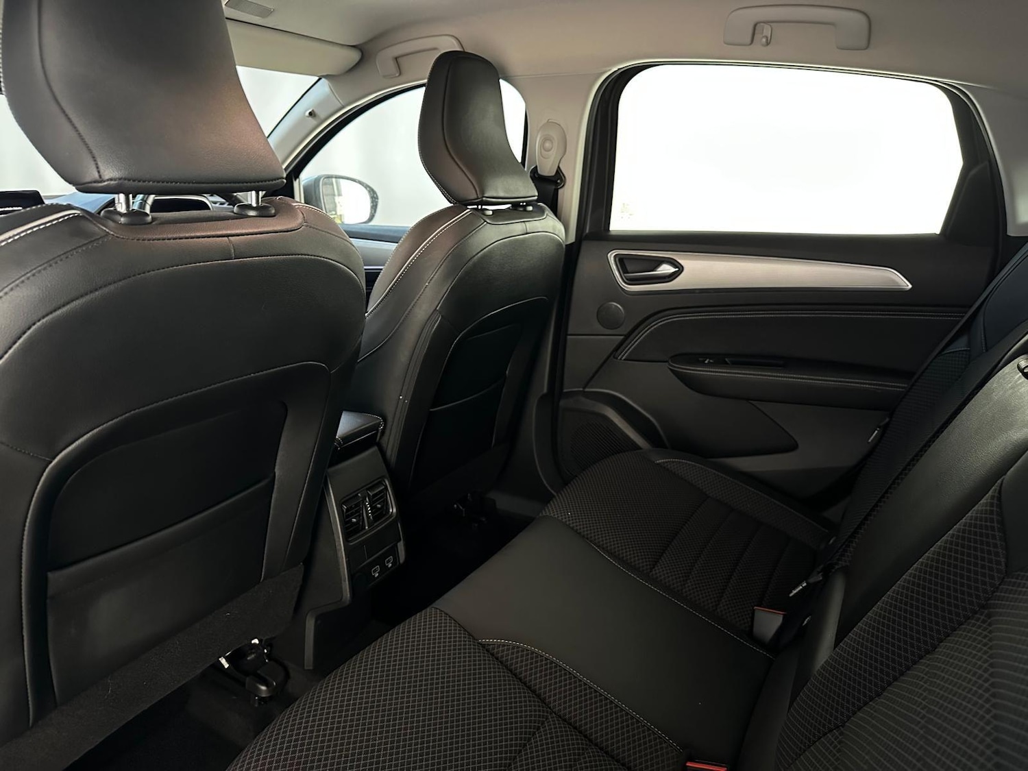 Used Renault Arkana 2022 for sale - 76689898: Photo 15