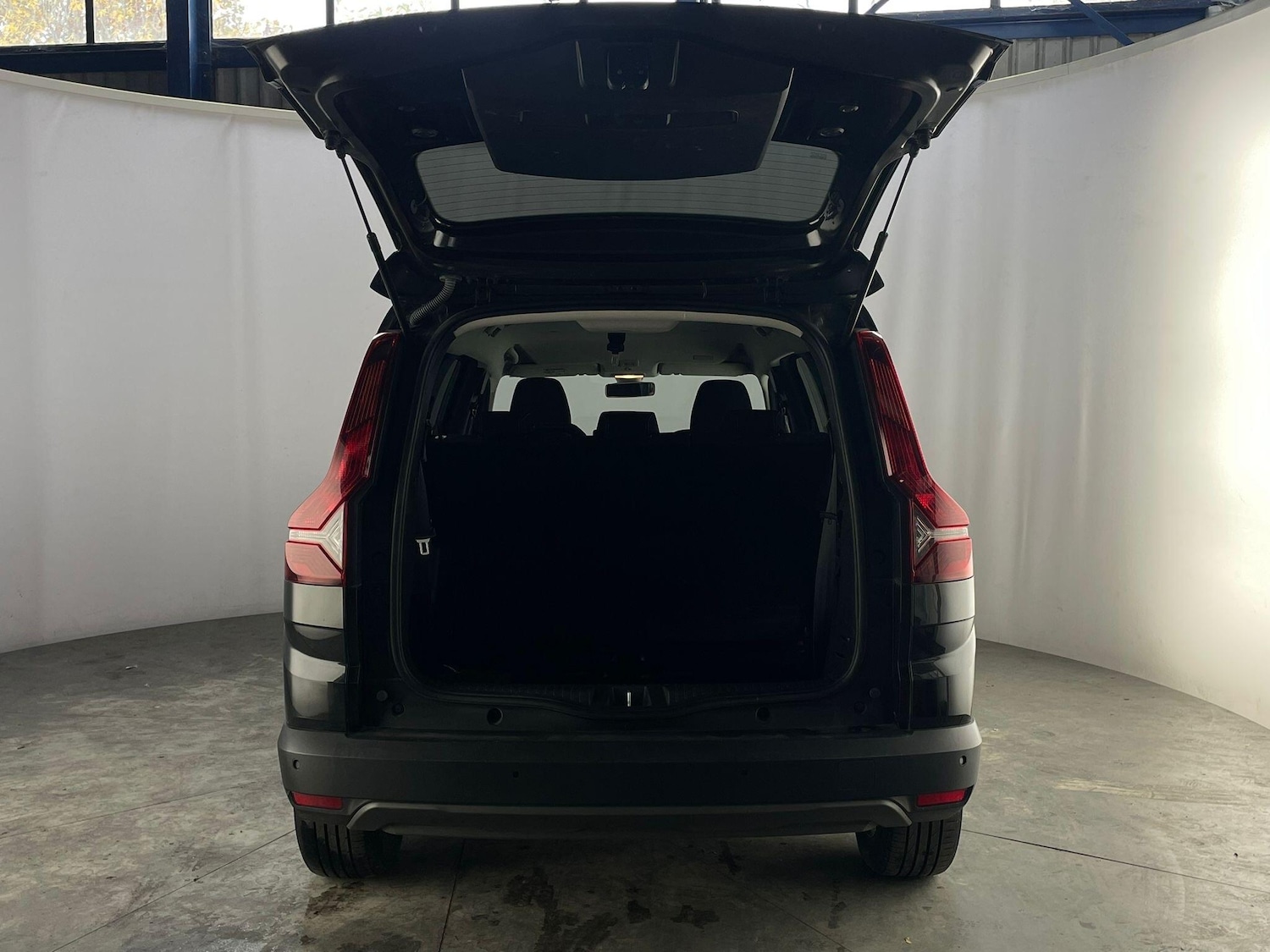 Used Dacia Jogger 2023 for sale - 76294814: Photo 26