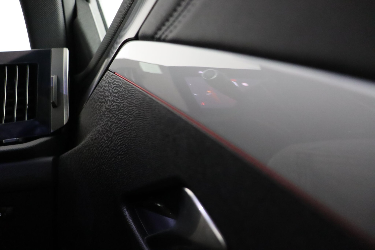 Used Vauxhall Astra 2024 for sale - 77215660: Photo 24