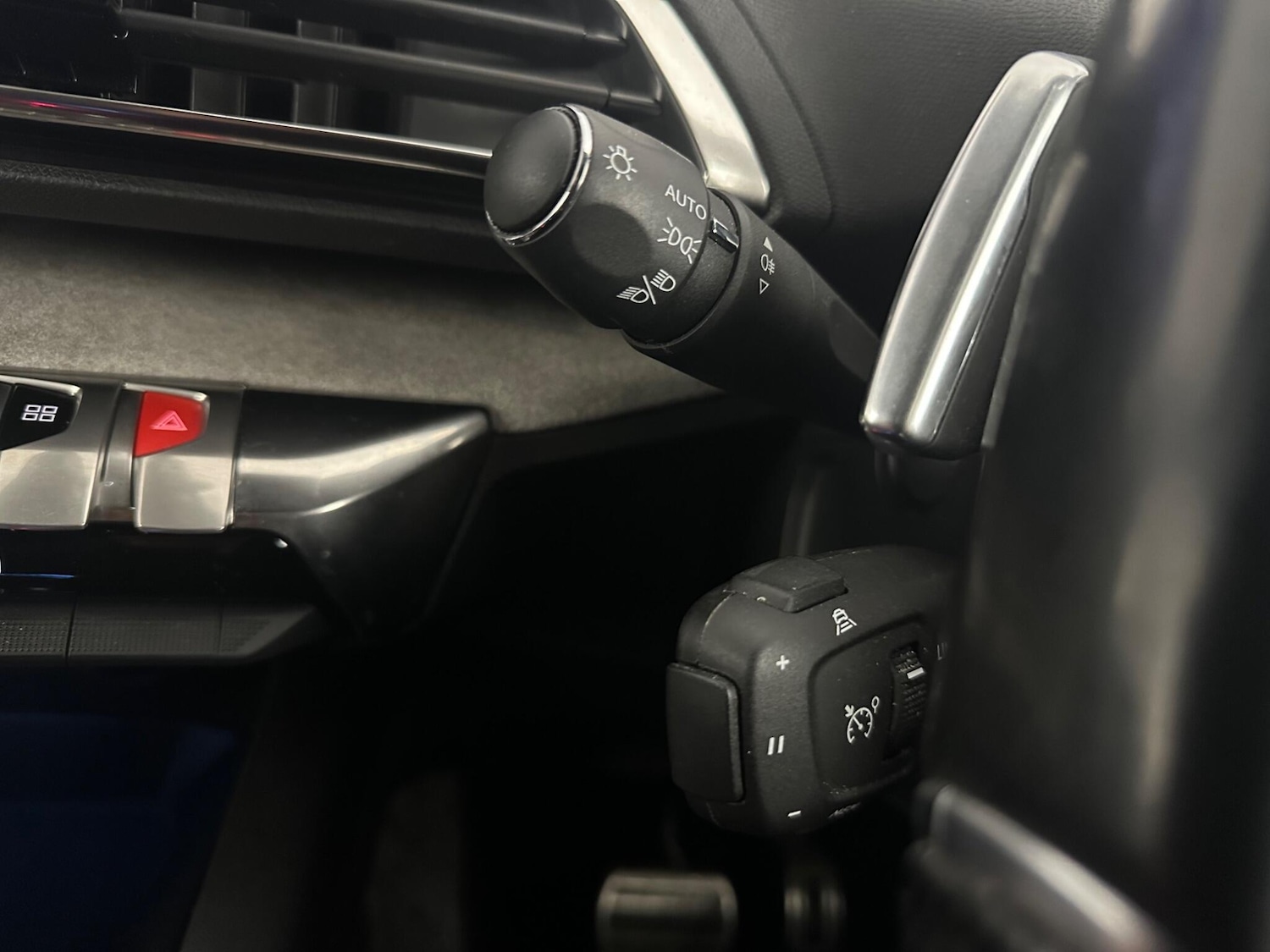 Used Peugeot 5008 2022 for sale - 76397886: Photo 17