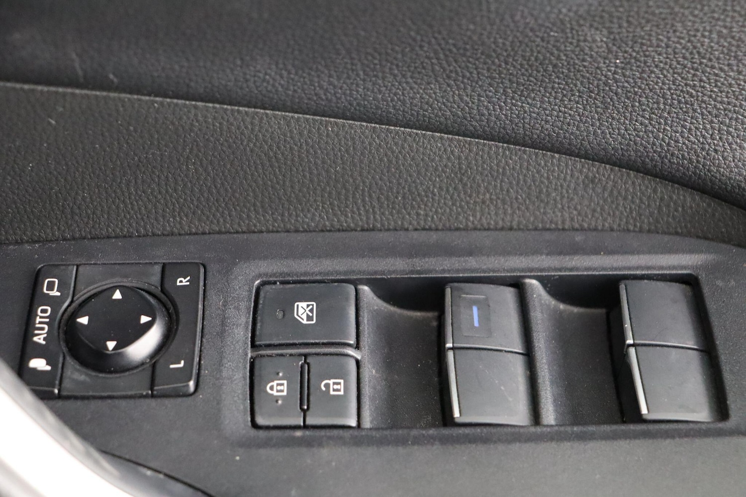 Used Toyota RAV4 2021 for sale - 78184386: Photo 17