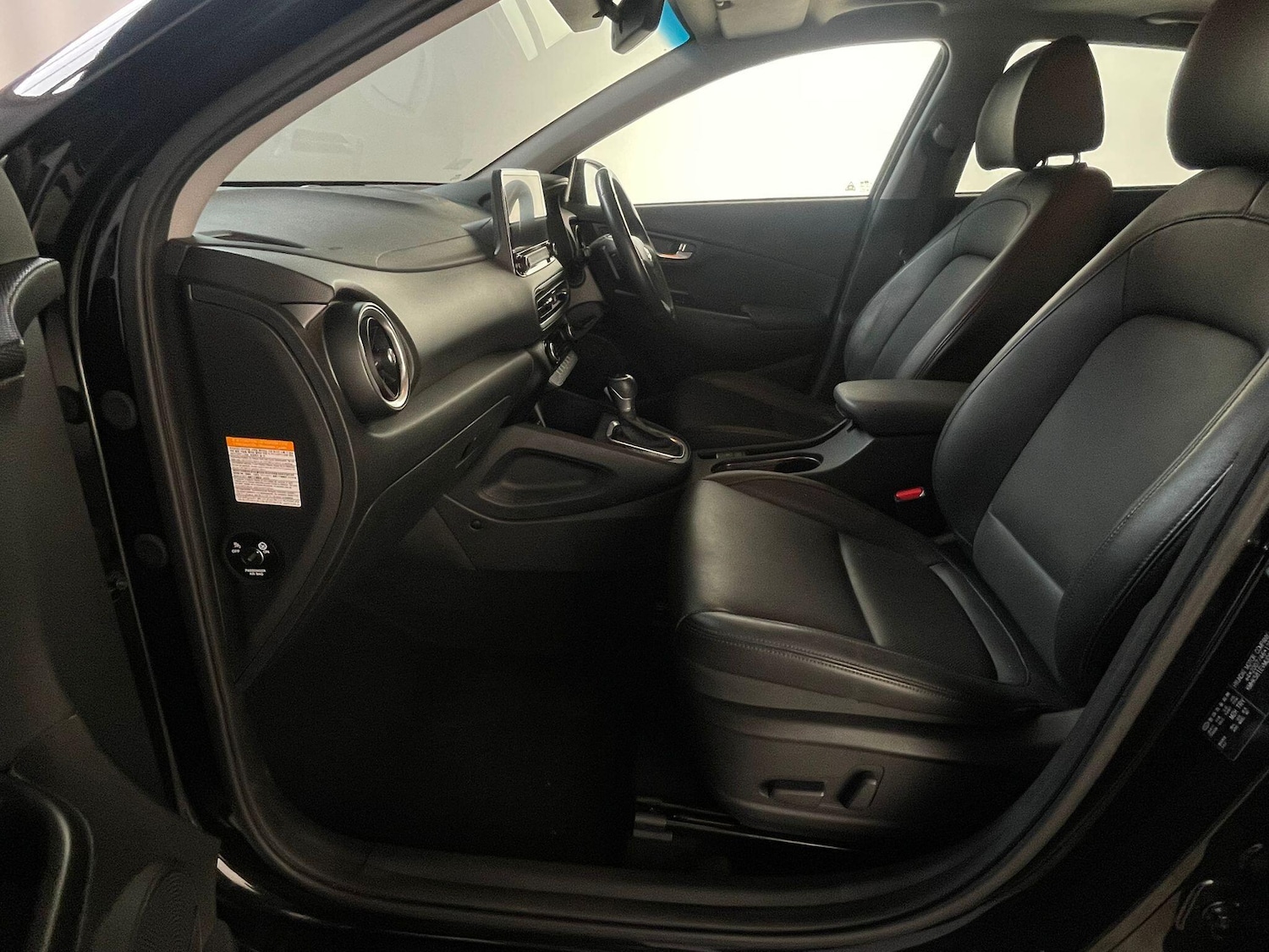Used Hyundai KONA 2021 for sale - 76151780: Photo 11