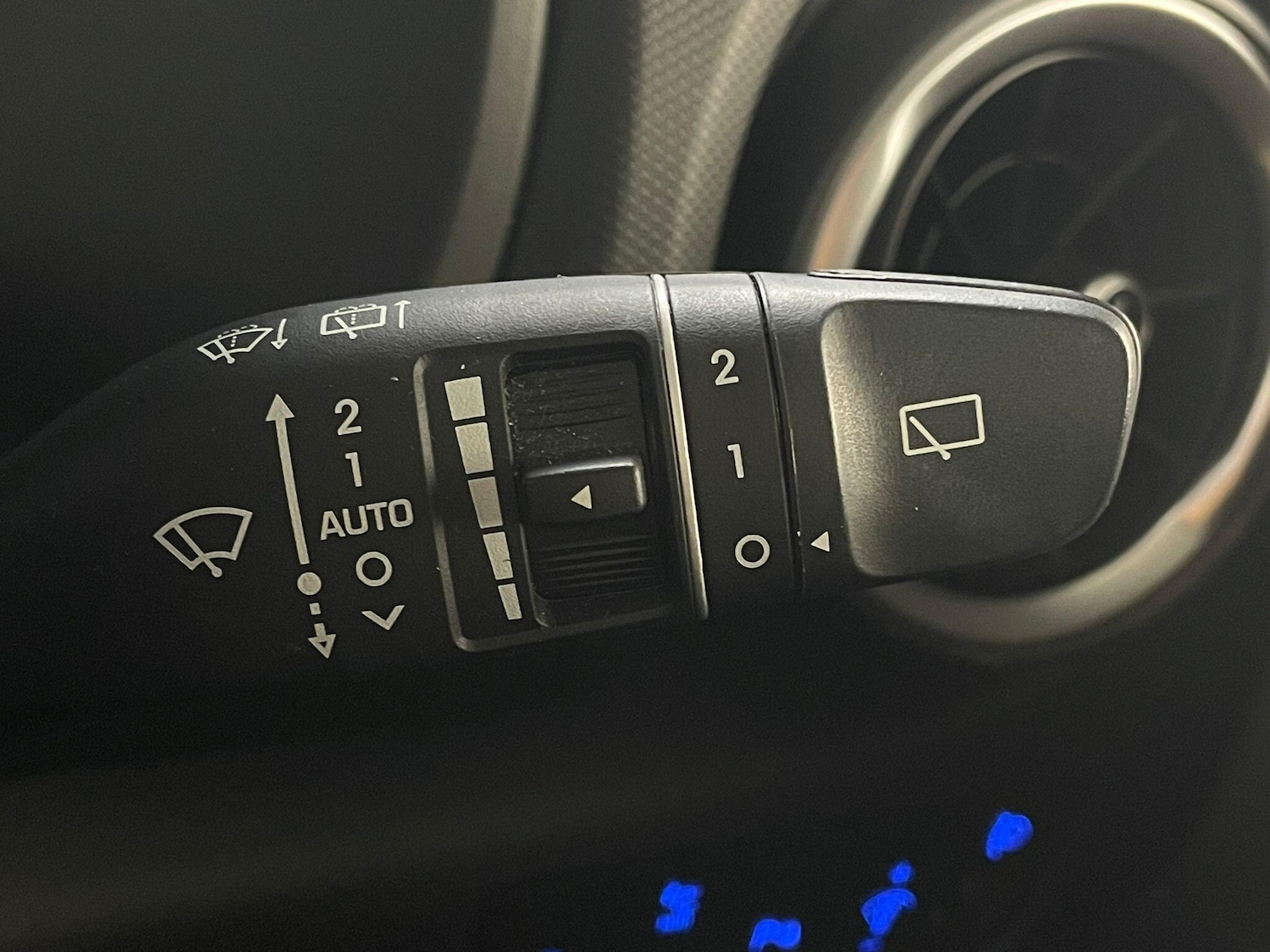 Used Hyundai KONA 2021 for sale - 76151780: Photo 16