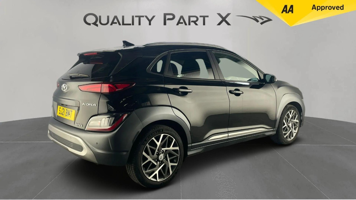 Used Hyundai KONA 2021 for sale - 76151780: Photo 3