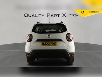 Used Dacia Duster 2022 for sale - 76370717: Photo