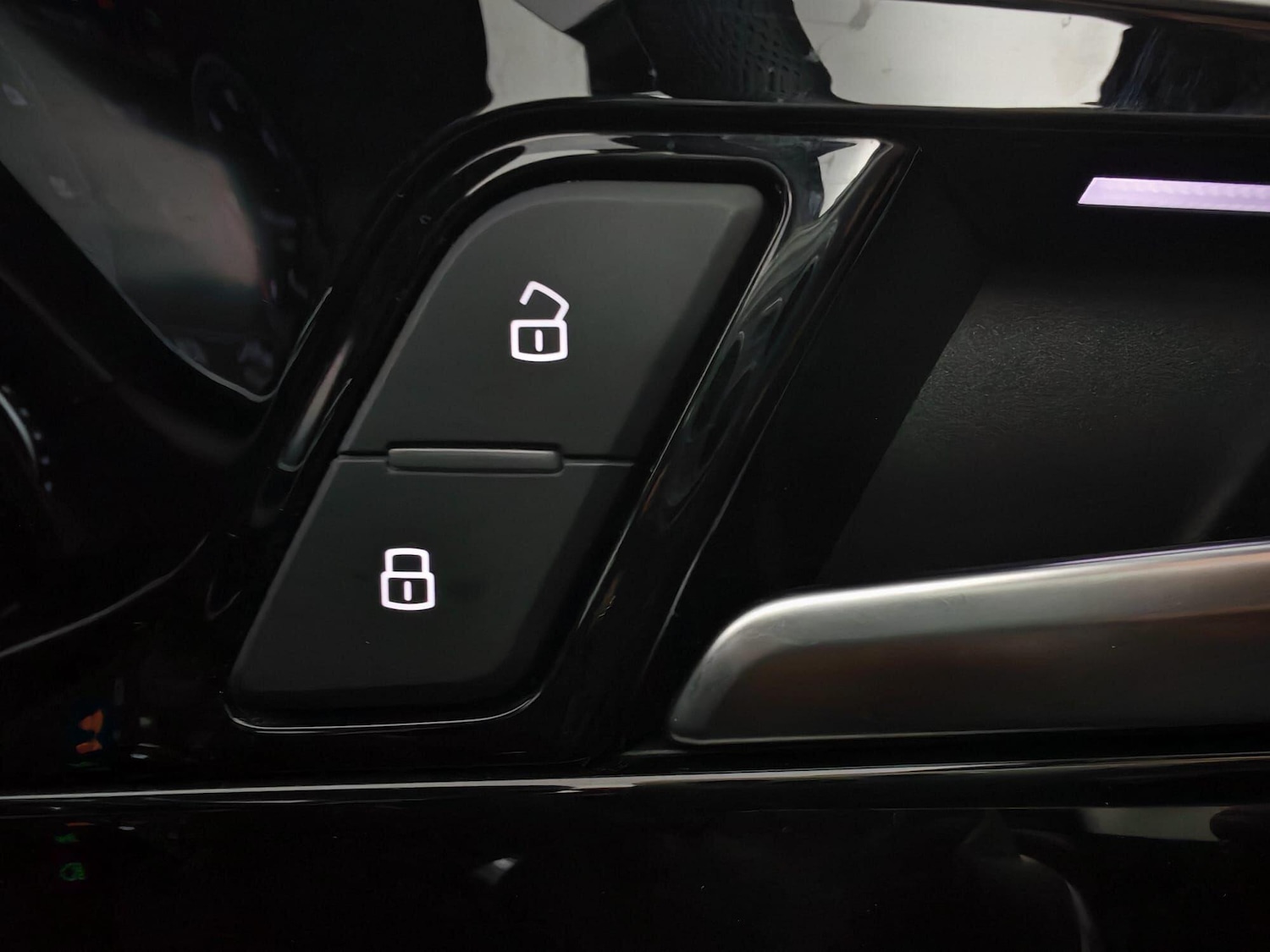 Used Audi A4 Avant 2020 for sale - 76433299: Photo 18