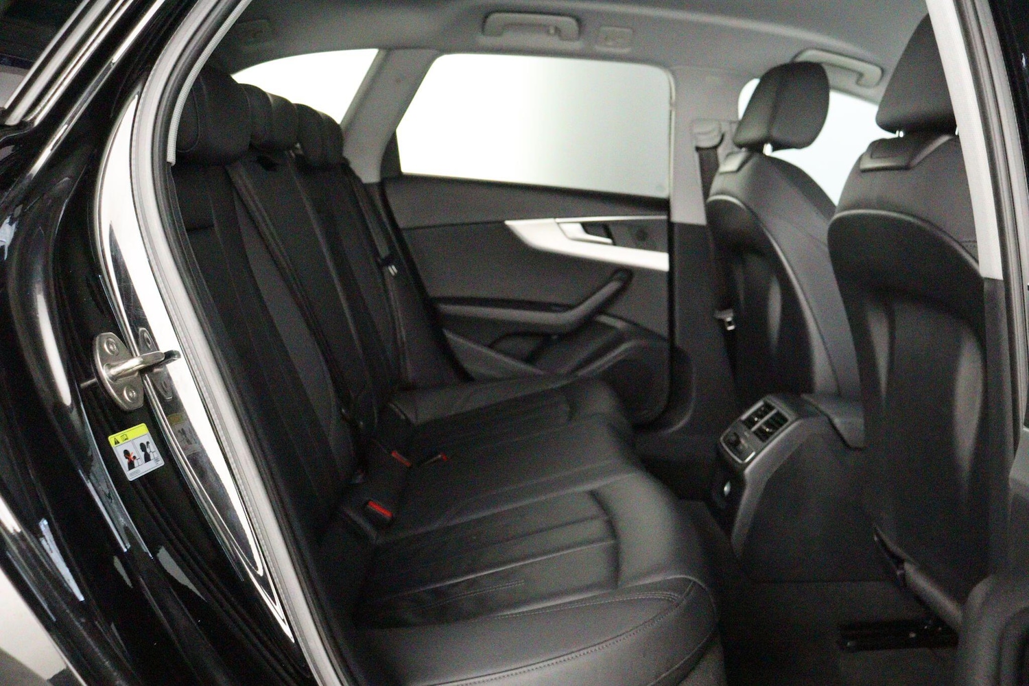 Used Audi A4 Avant 2022 for sale - 76432703: Photo 14