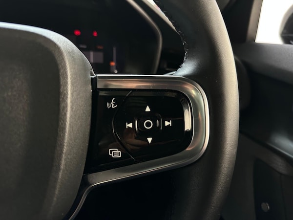 Used Polestar Polestar 2 2022 for sale - 75059359: Photo 33