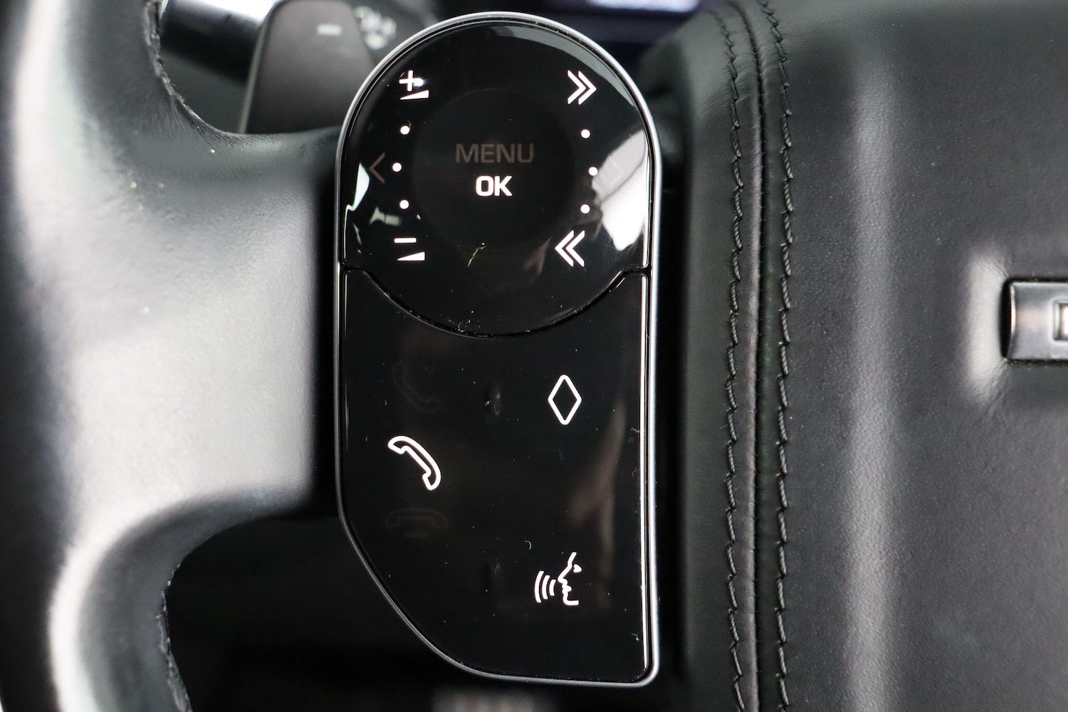 Used Land Rover Discovery Sport 2020 for sale - 77066797: Photo 22