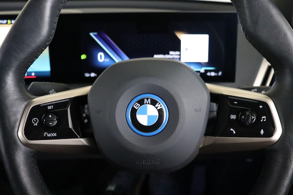 Used BMW iX 2023 for sale - 75589775: Photo 28