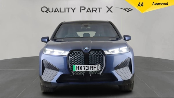 Used BMW iX 2023 for sale - 75589775: Photo 2