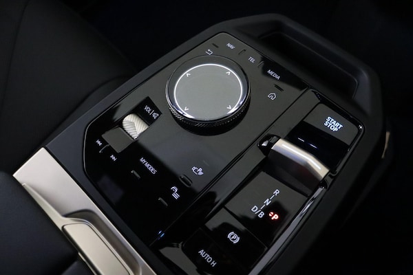 Used BMW iX 2023 for sale - 75589775: Photo 33