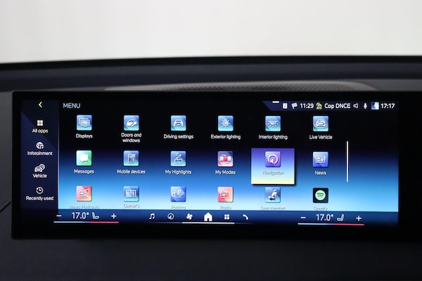 Used BMW iX 2023 for sale - 75589775: Photo 38