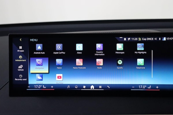 Used BMW iX 2023 for sale - 75589775: Photo 39