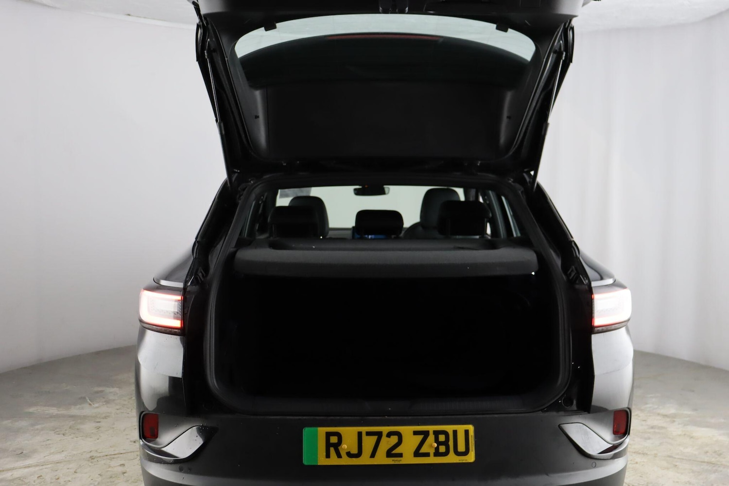 Used Volkswagen ID.4 2022 for sale - 76964805: Photo 28