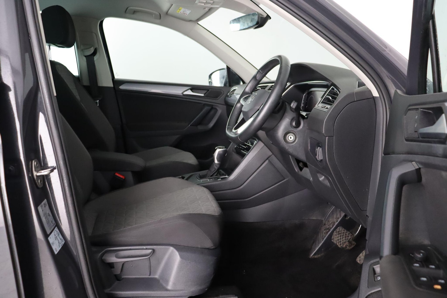 Used Volkswagen Tiguan for sale - 77175721: Photo 14