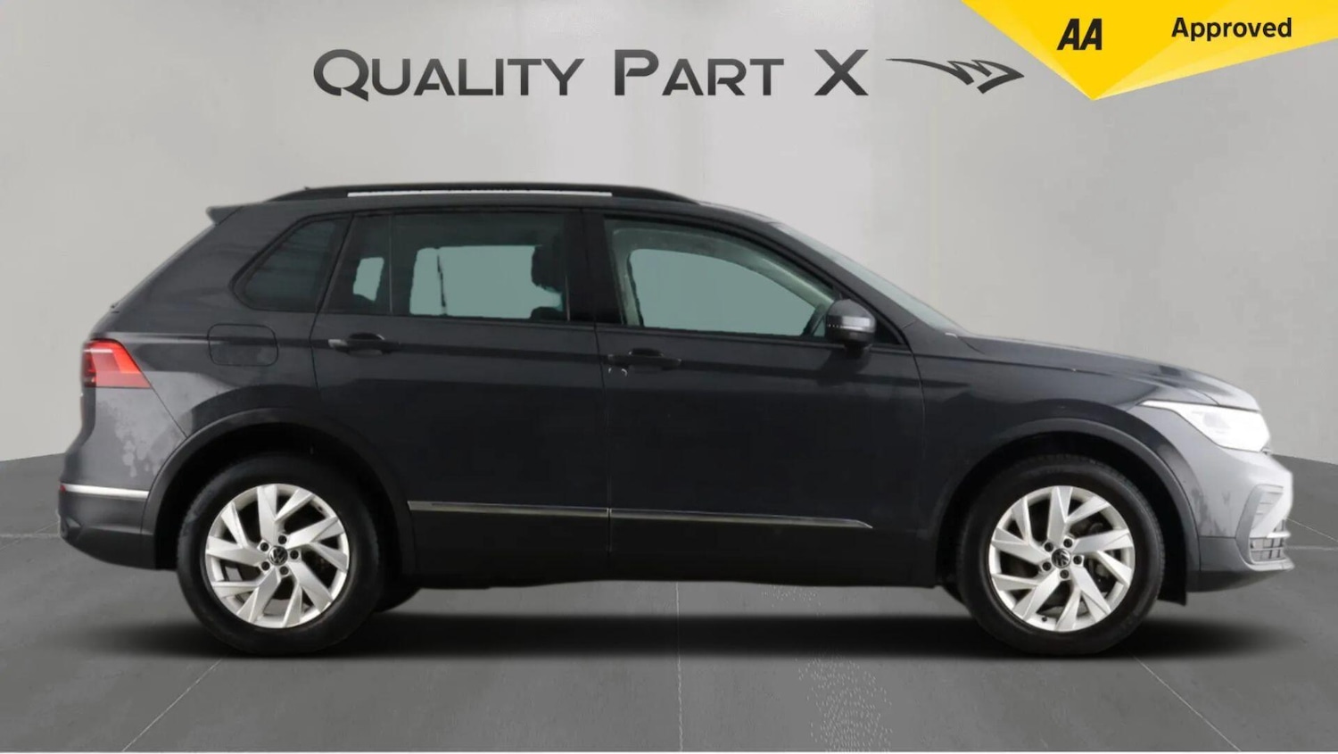 Used Volkswagen Tiguan for sale - 77175721: Photo 8
