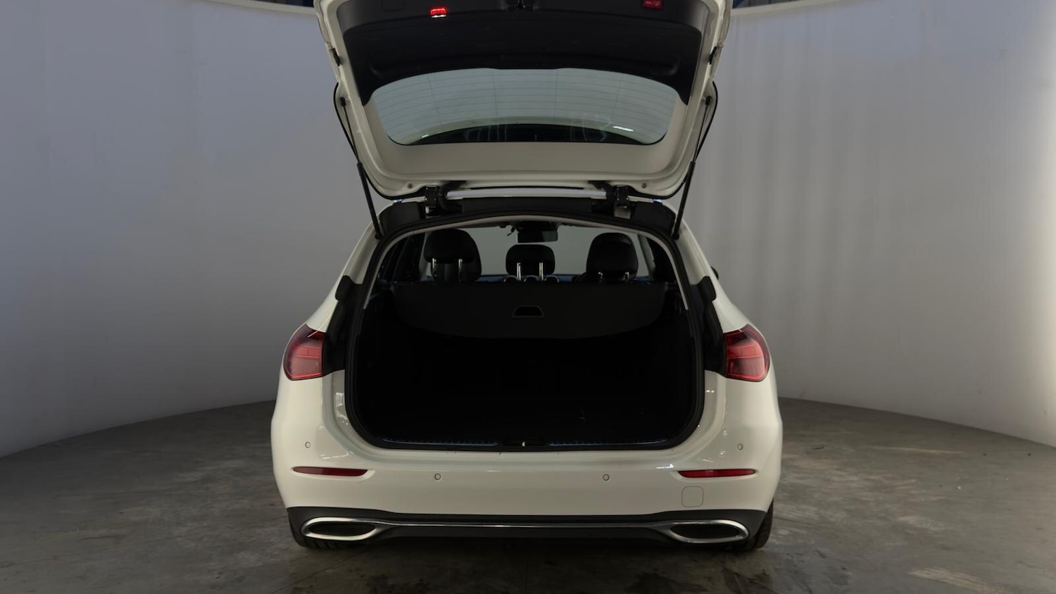 Used Mercedes-Benz C Class 2022 for sale - 76189107: Photo 25